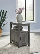 Fendenmore - Chair Side End Table