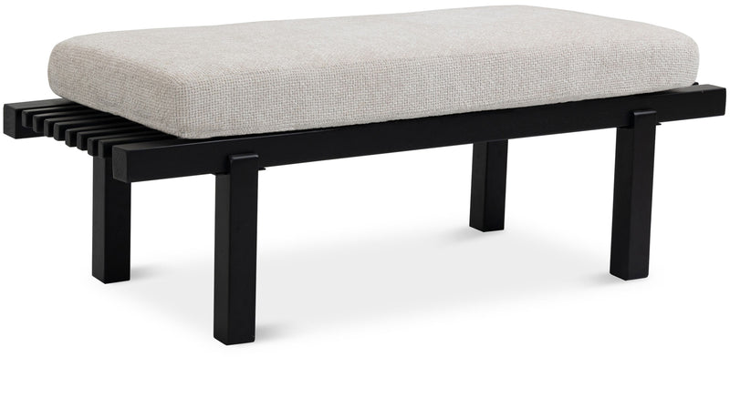 Naya - Bench