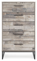 Neilsville - Five Drawer Chest - Whitewash