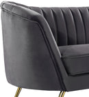 Margo - Loveseat