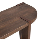 Alenna - Round Table