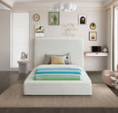 Devin - Bed